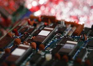 チーム医療を推進する電子カルテ